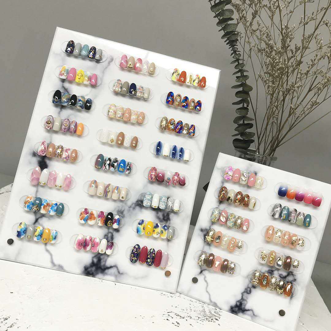 Big Size / Nail Art Marble Display Stand Acrylic False Nail Showcase with 24 Magnet Strips
